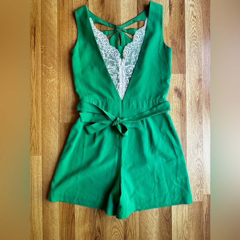 COPY - Emerald Green Lace Gianni Bini one piece Romper Jumpsuit size 4 small sl…